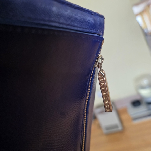 Tory Burch Robinson Blue Leather Envelope Wallet - Picture 6 of 7